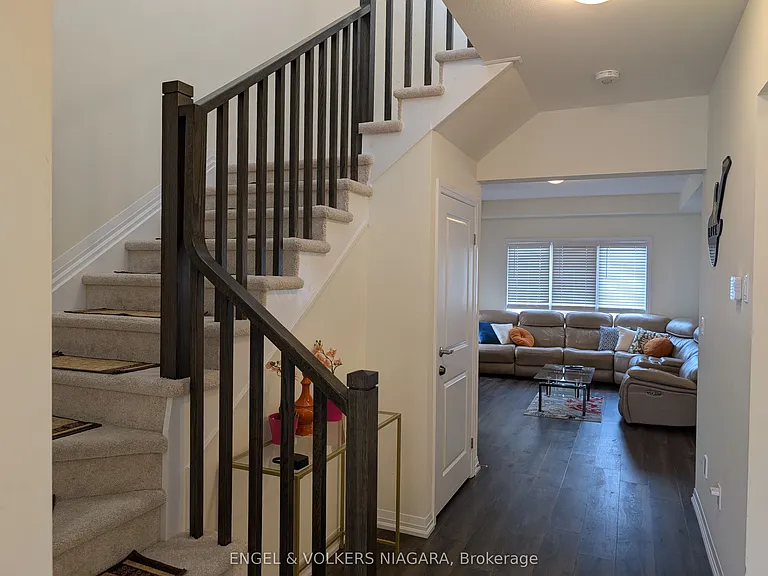 7330 Marvel Dr — Photo 3