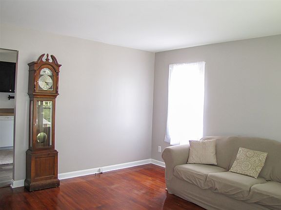 2nd image of 4008 W Maryland St