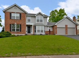 301 Clayton Trails Dr, Ballwin, MO 63011