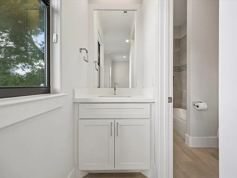 4919 Holt St — Photo 22