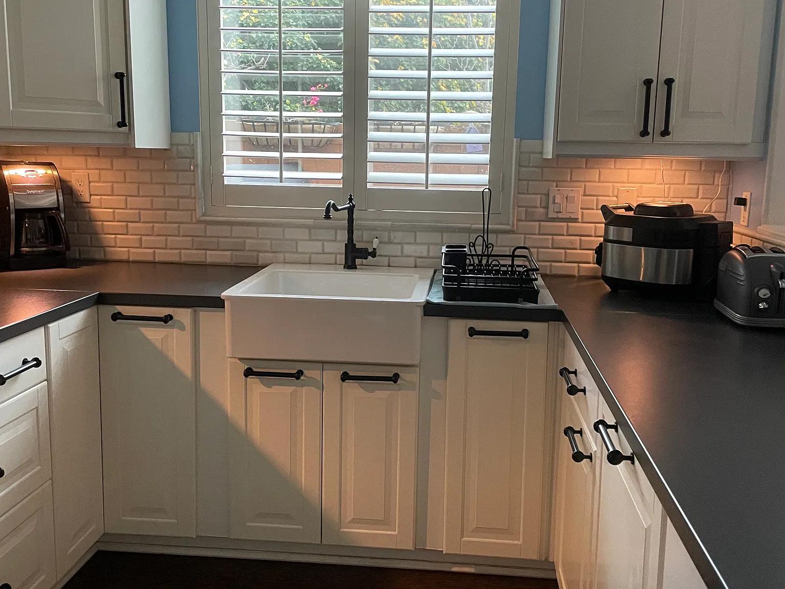 2 bed, 2.5 bath, 1111 sqft, $2,200 — Photo 3