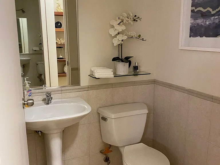 180 Palmas Dr #11E — Photo 16