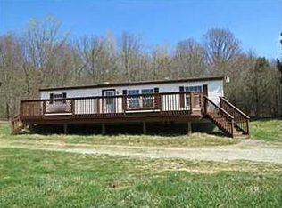 113 Glen Rape Rd, Zelienople, PA 16063