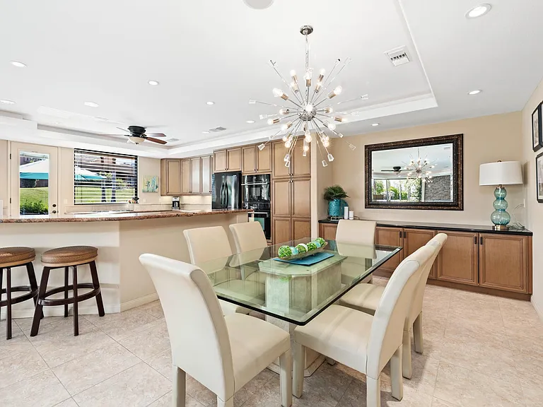 73465 Irontree Dr — Photo 11