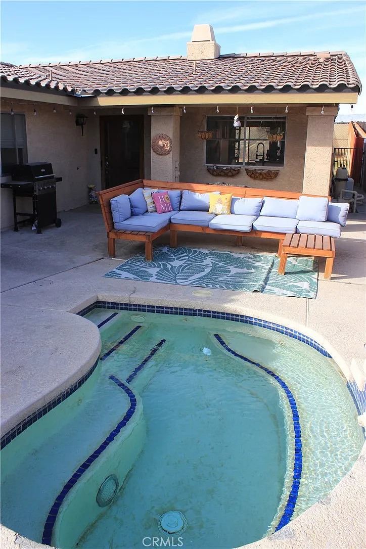 3 bed, 1477 sqft, $3,400 — Photo 3
