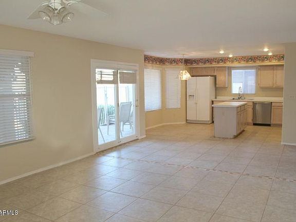 4th image of 1512 E Windsong Dr