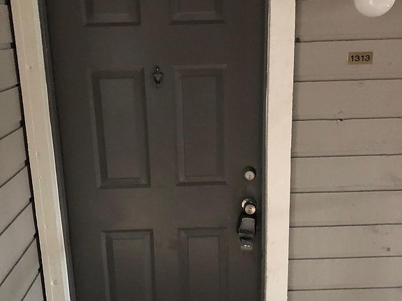 3rd image of 1400 Gandy Blvd N Unit 1313