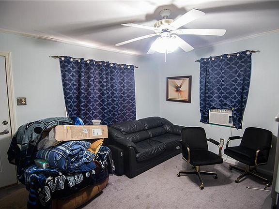 Owner's side living room