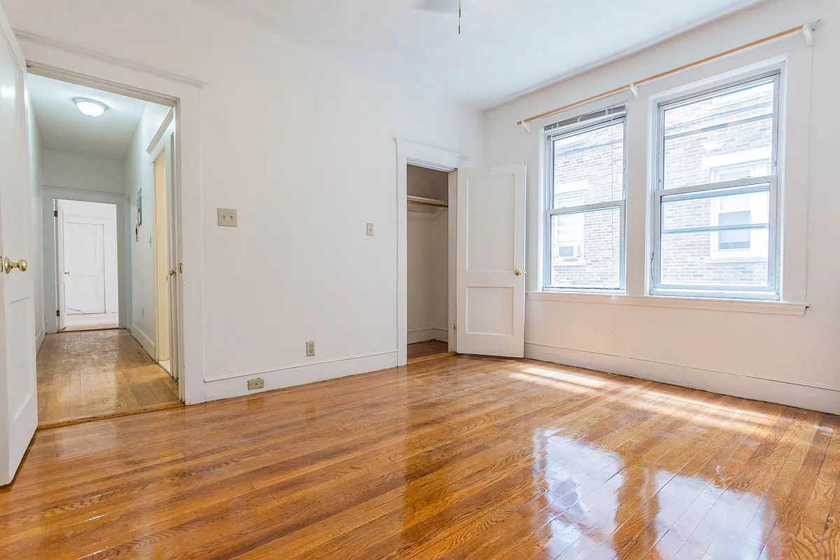 Building Photo - 15 Scottfield Rd #4