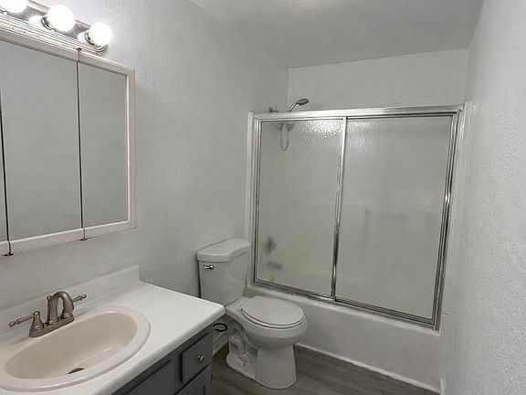 4th image of 19525 NW Pondosa Ct