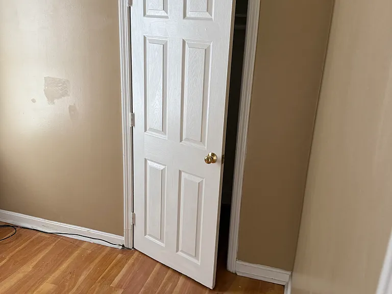 44 Capen St #1 — Photo 4