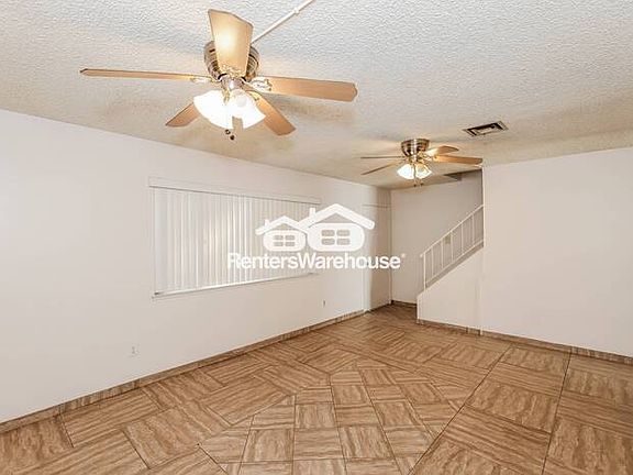 4th image of 167 E Pecos Way