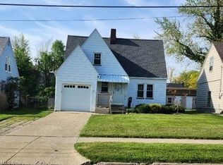 31 Beechwood Dr, Youngstown, OH