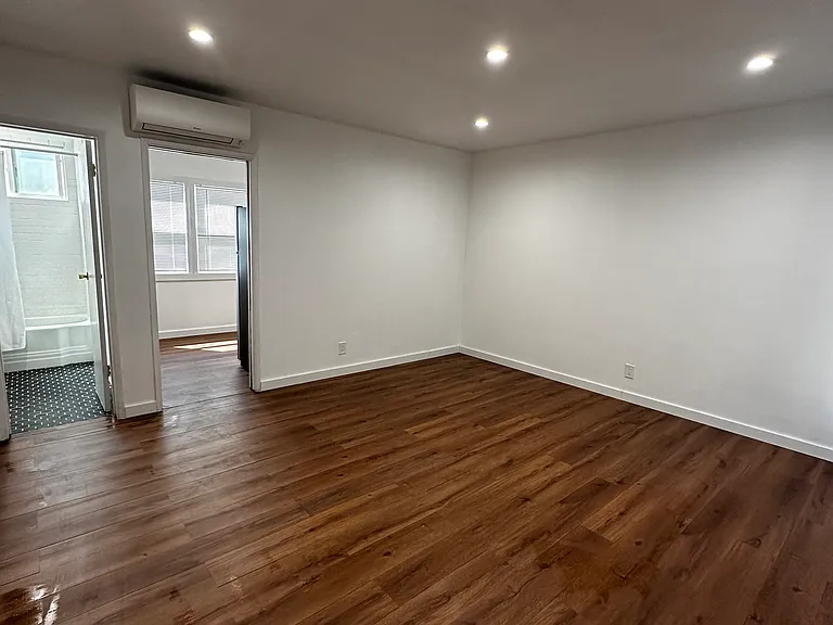 323 N Chevy Chase Dr #A — Photo 5
