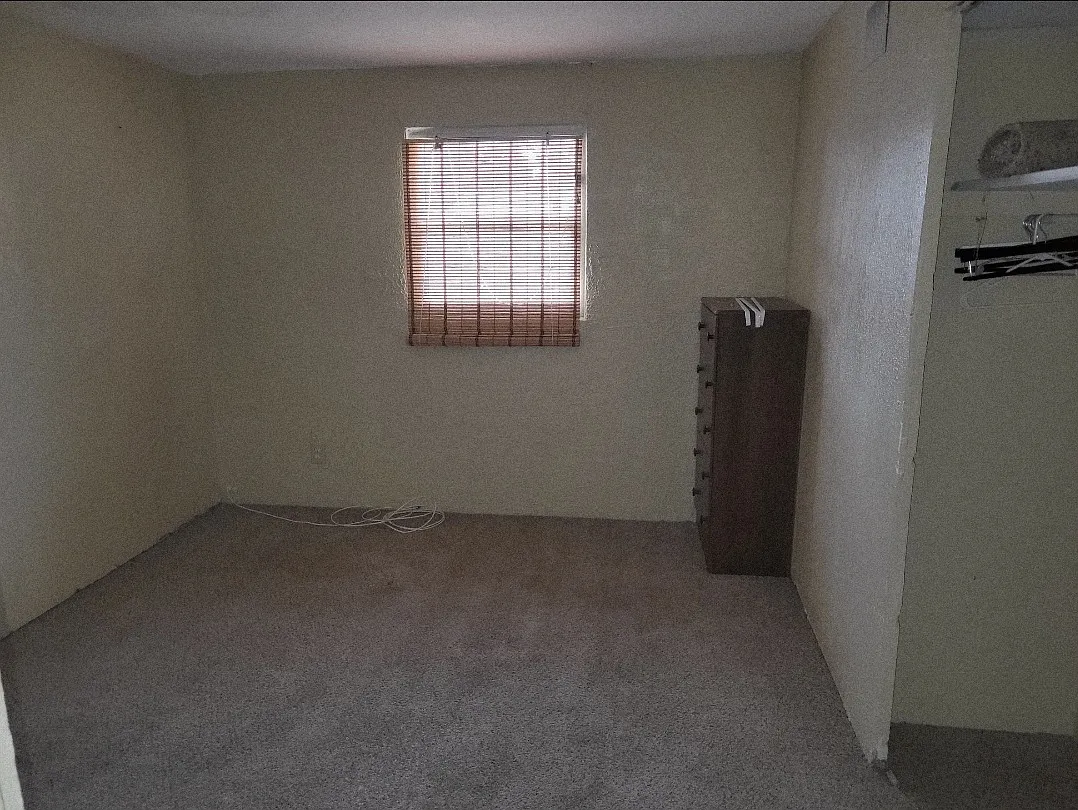 4330 Kohler Street — Photo 4