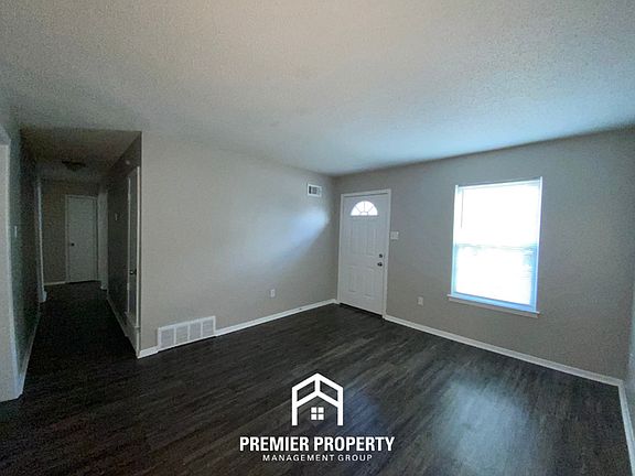 2nd image of 6313 Leamont Dr