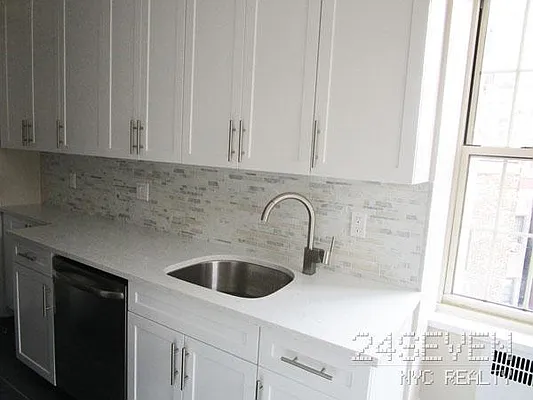Rented by 24 7 NYC Realty Inc. | media 55