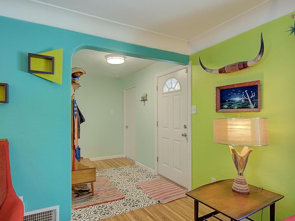 4th image of 7413 Morrow Ave NE