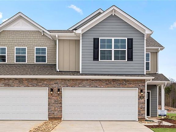 2nd image of 108 Lemongrass Ln