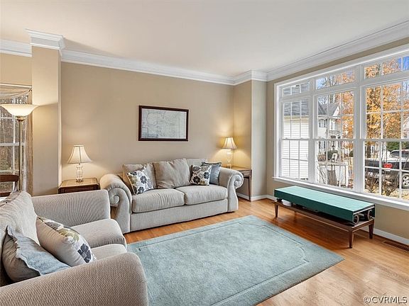 5th image of 8504 Snowstraw Pl