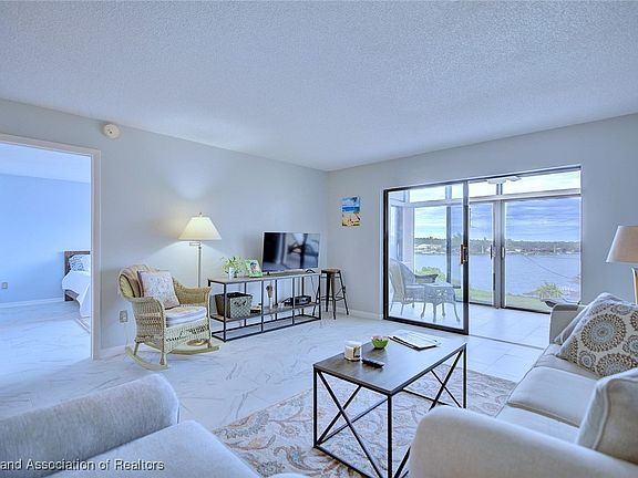 2nd image of 506 Lake Clay Dr S Unit 506