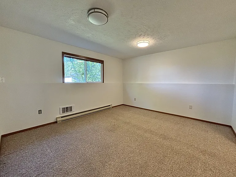 3820 E 21st Ave — Photo 19
