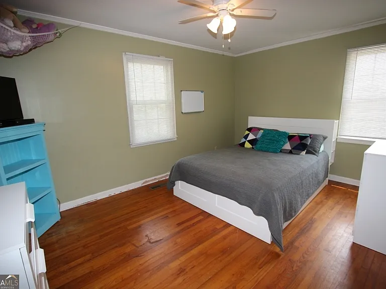 222 Beechwood Cir — Photo 9