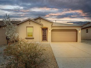 460 Michael Ave SW, Los Lunas, NM 87031