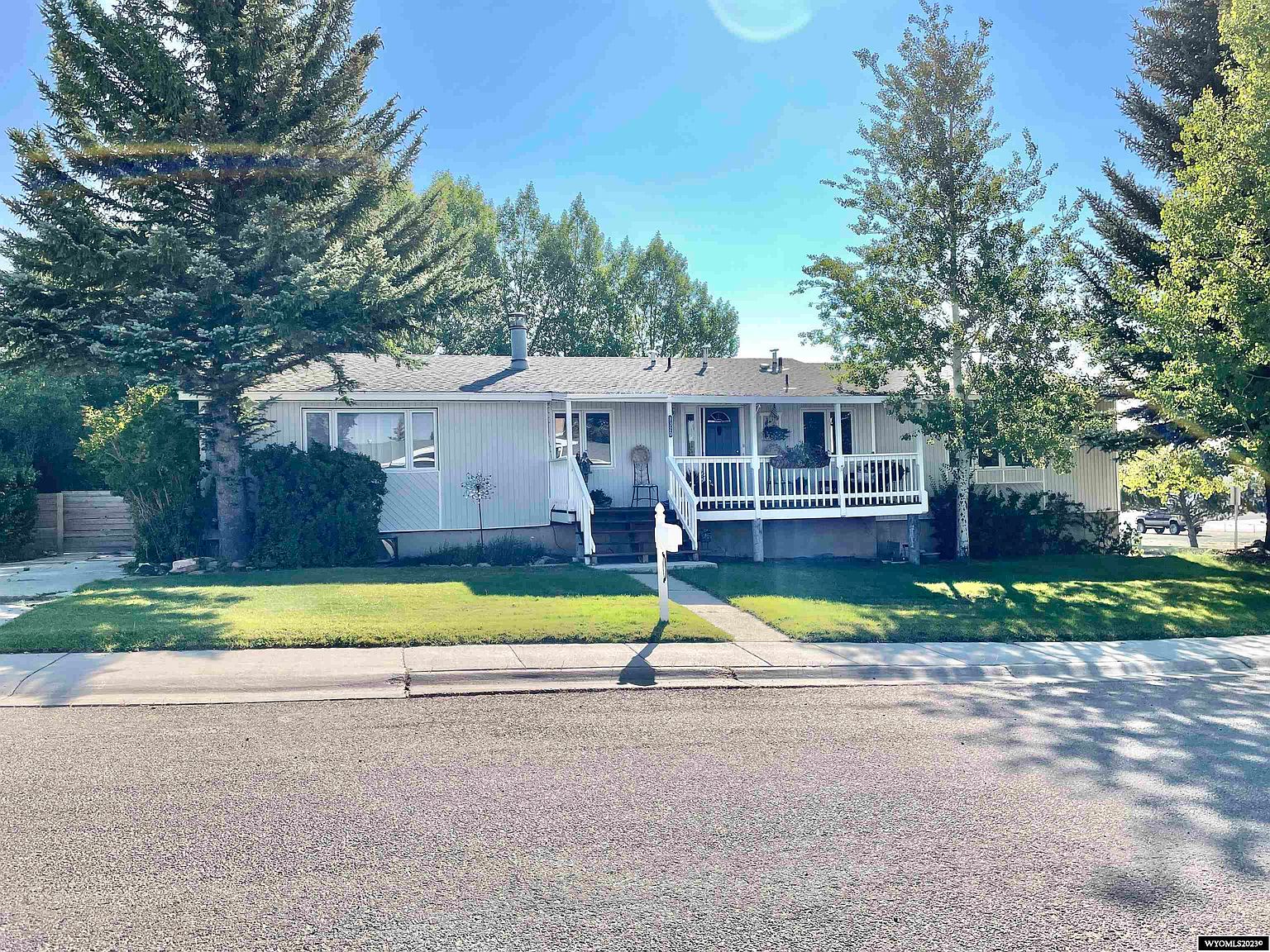 1320 4th, Kemmerer, WY 83101 MLS 20230583 Zillow