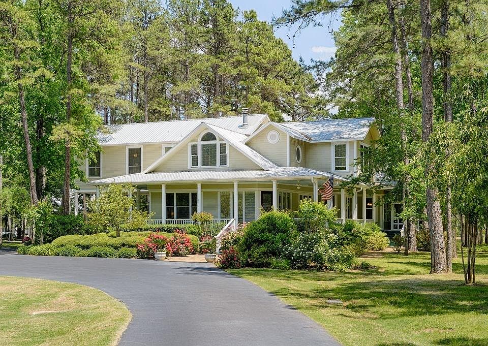 1st image of 3264 SE County Road 4115