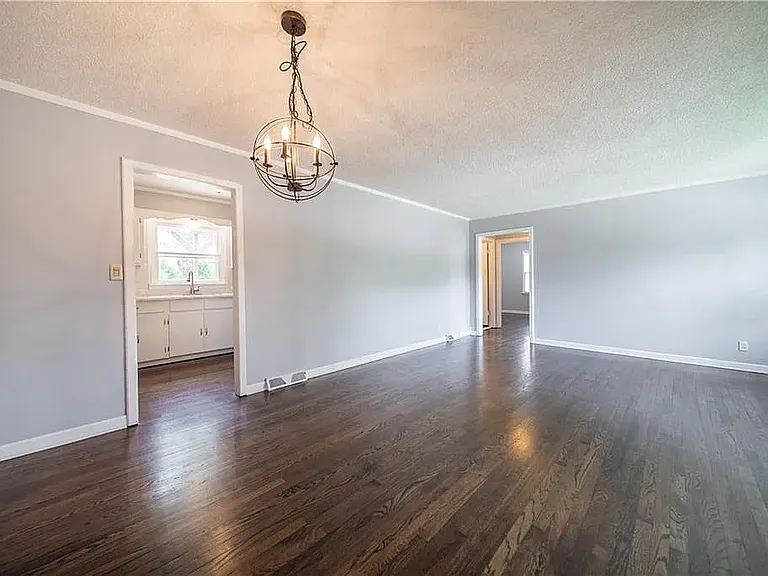 5227 Riggs St — Photo 6