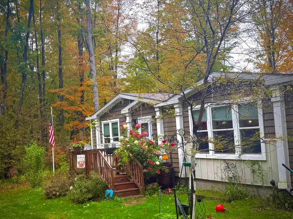 2278 Beeman Rd, Bellaire, MI 49615