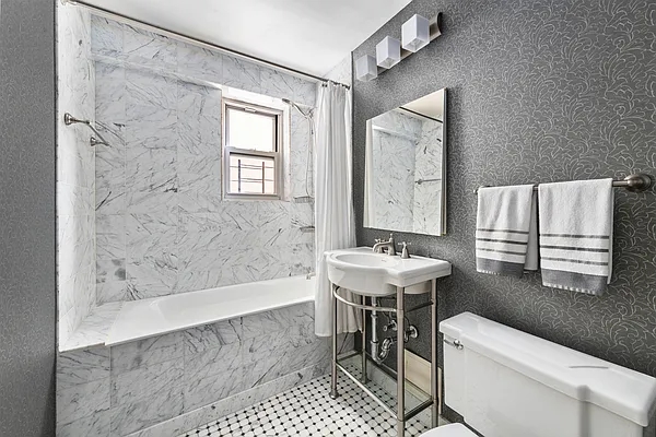 Rented by Compass | media 19