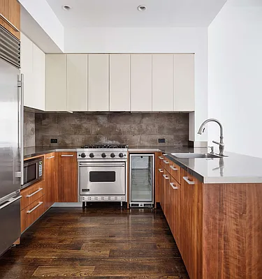 Rented by Compass | media 10