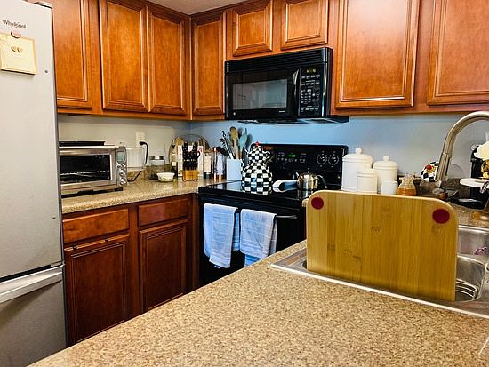 2nd image of 5757 W Eugie Ave Unit 2059