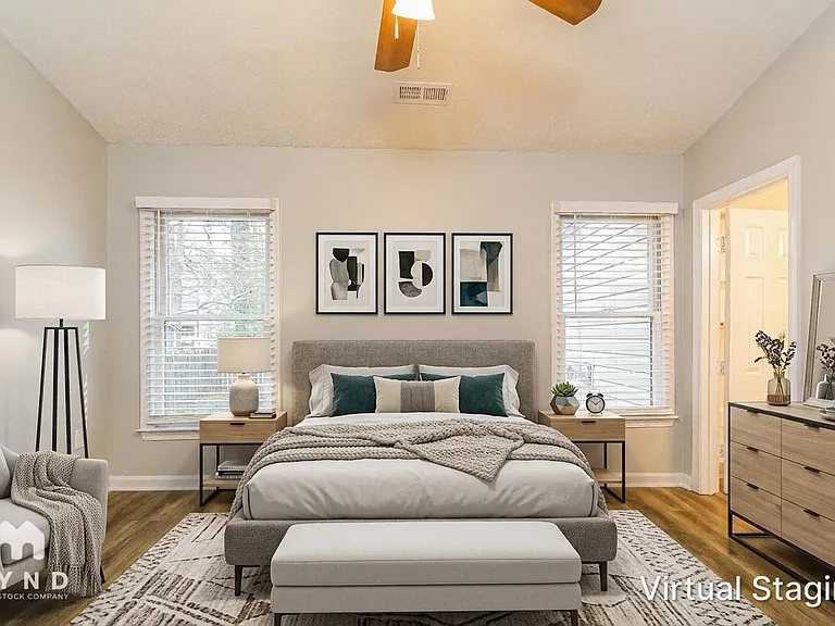 409 Crosspine Dr — Photo 3