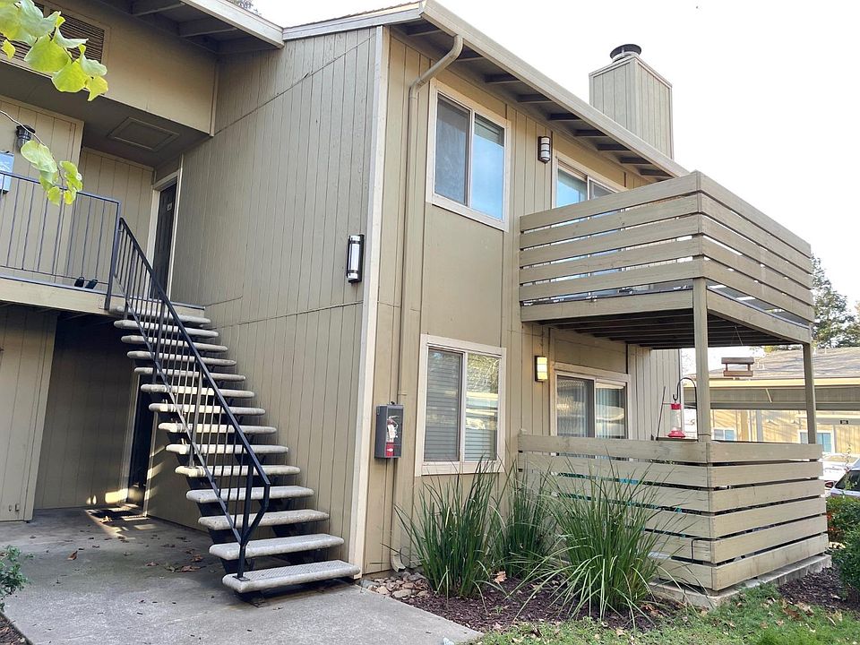 1st image of 504 Northbank Ct APT 106