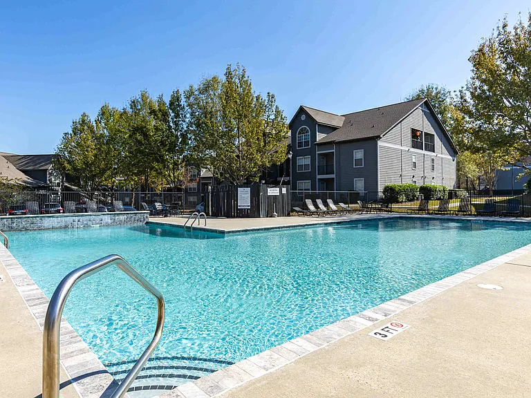 Twin Oaks — Photo 15