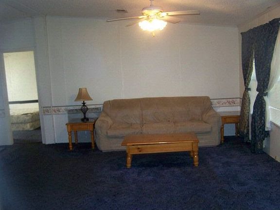 4th image of 128 Pickren Dr