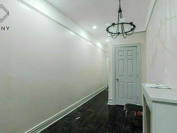 5th image of 1302 Pacific St #1LF