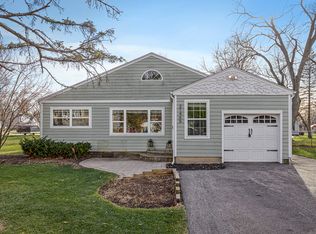 21465 W Maurine Dr, Lake Villa, IL 60046
