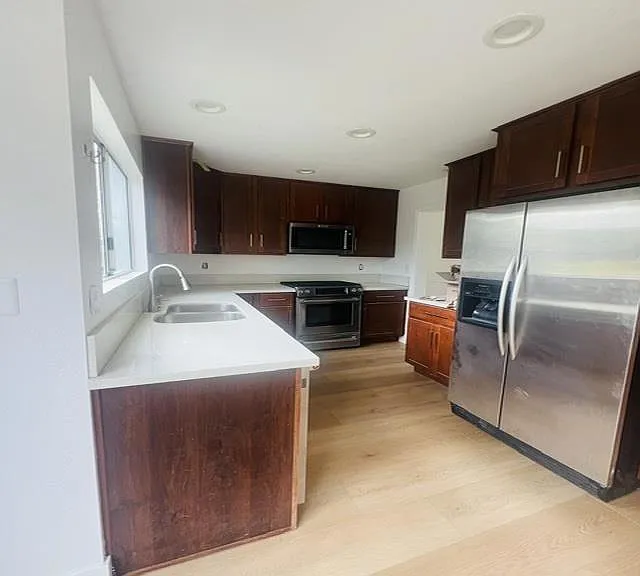4512 Salisbury Dr — Photo 10