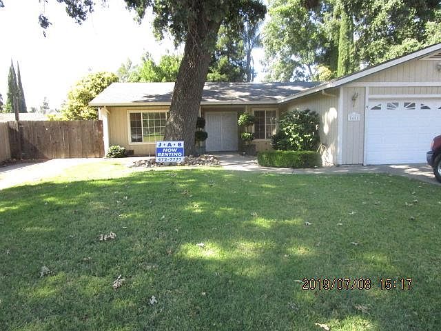 1st image of 1411 Royal Oaks Dr
