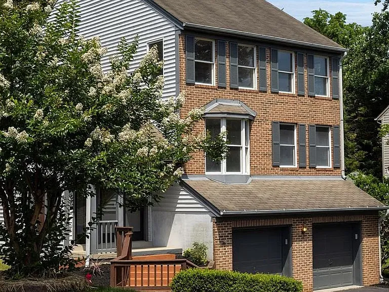 7510 Irene Ct — Photo 2