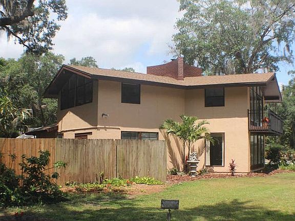 3rd image of 234 Ash Ln