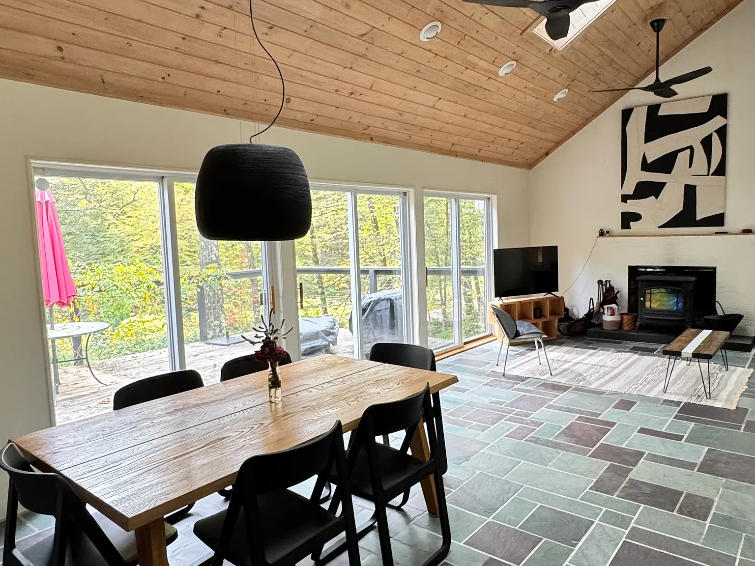2 bed, 1375 sqft, $5,500 — Photo 1