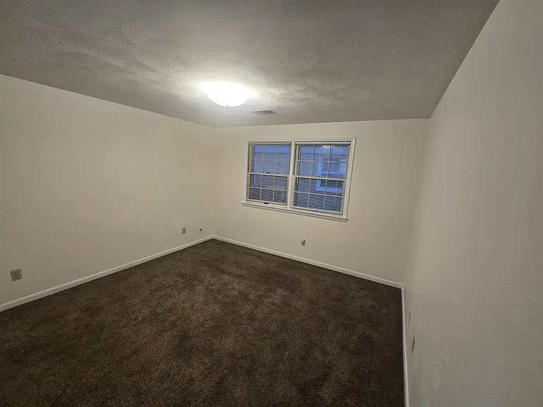 735 Mellen Dr — Photo 5