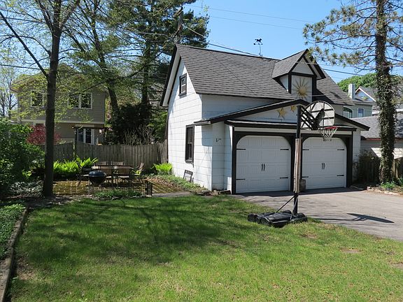 2nd image of 314 N Catherine Ave