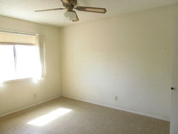 5th image of 10554 Tomwood Ave