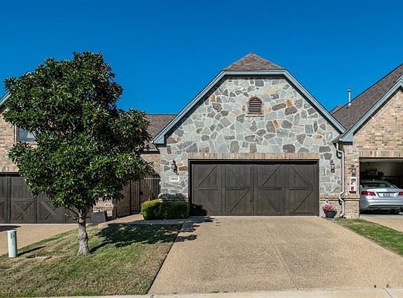 3rd image of 5032 Giverny Ln